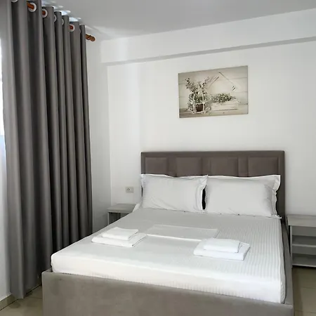 Joni 2* קסאמיל